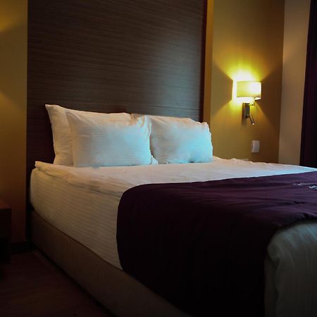 Hotel Dukagjini Peja Kültér fotó