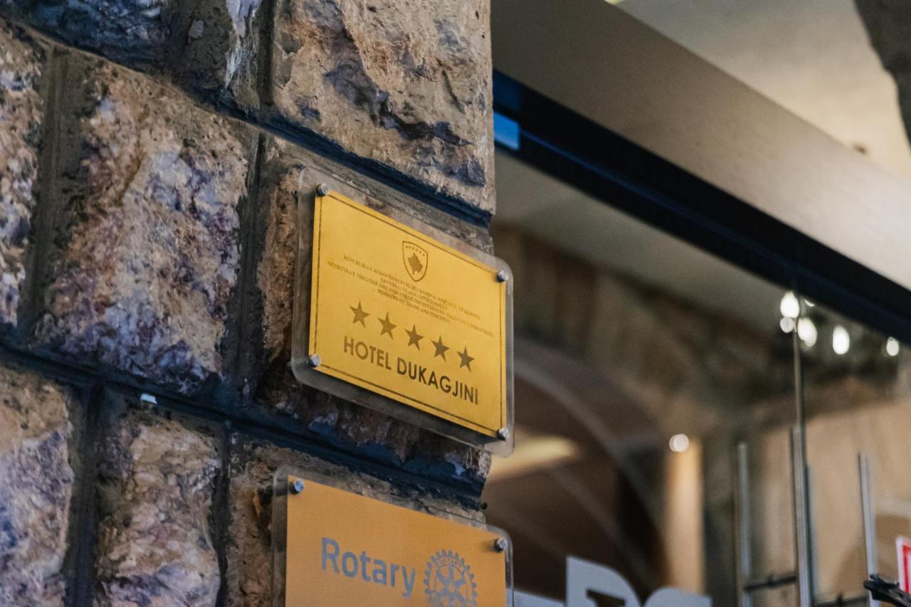 Hotel Dukagjini Peja Kültér fotó