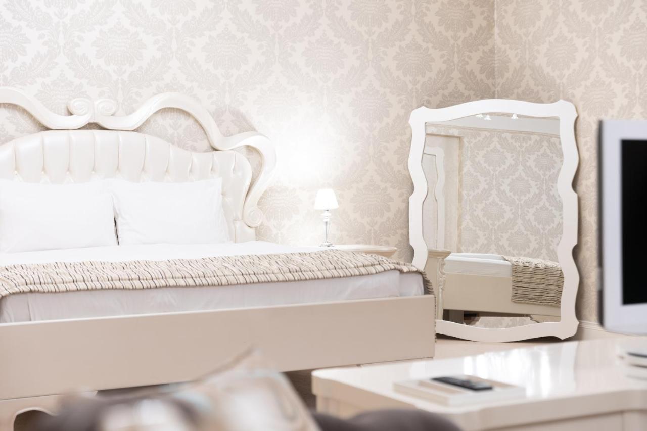 Hotel Dukagjini Peja Kültér fotó